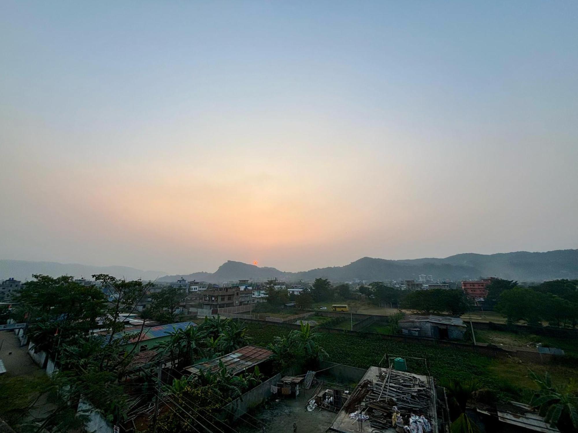 Krishna Shree Guest House Guwahati Ngoại thất bức ảnh